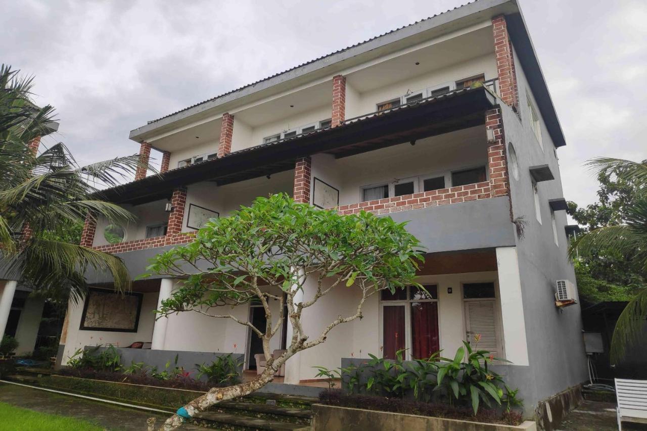 Pecatu Guesthouse Uluwatu Εξωτερικό φωτογραφία