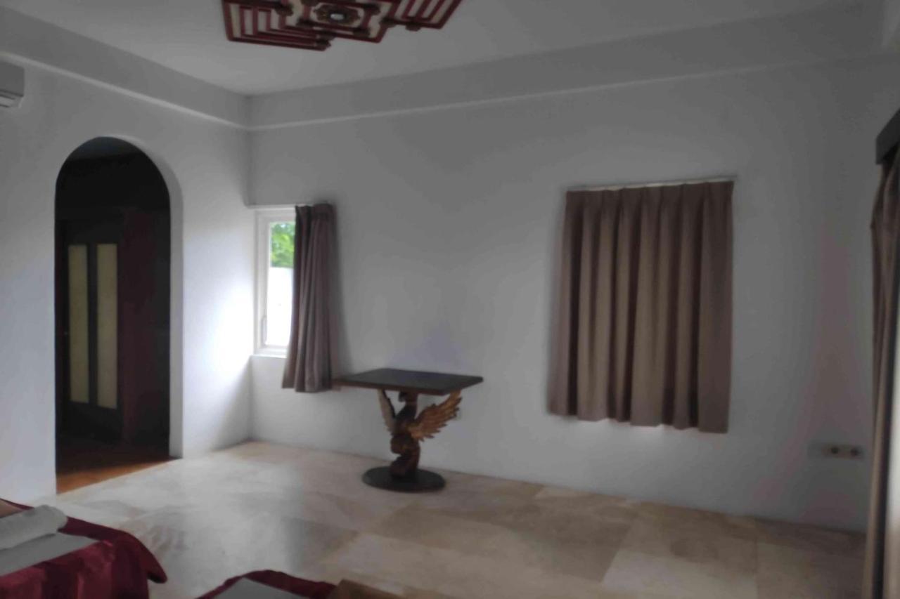 Pecatu Guesthouse Uluwatu Εξωτερικό φωτογραφία